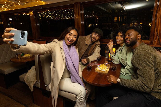 Amsterdam Light Festival: Heated Cruise with Hot Drinks & Bite - Key points to know before booking