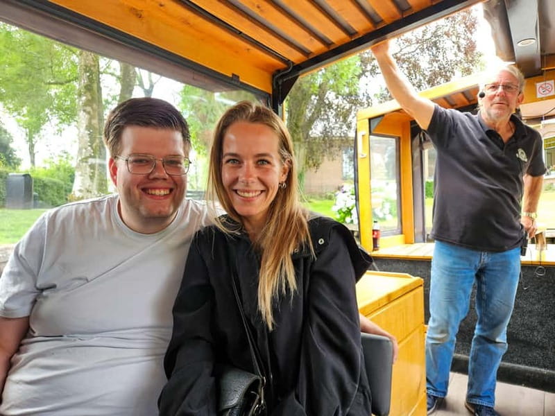 Amsterdam: Live GuideD Giethoorn Boat Tour & Cheese Platter - What the $76 price really includes