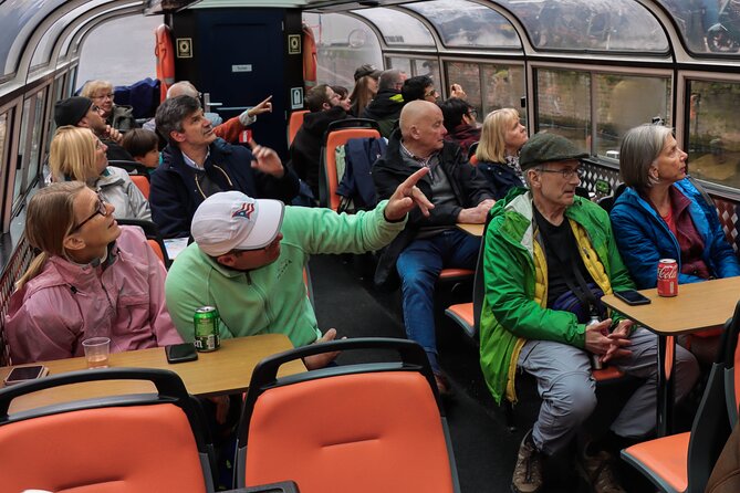 Amsterdam Live Guided Sightseeing Canal Cruise - Setting out from Amstel 51F