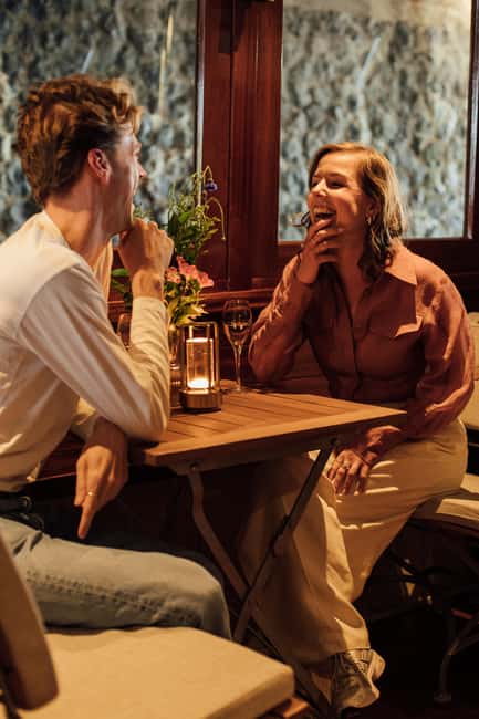 Amsterdam: Luxury Cruise Unlimited Cocktails & Snacks Option - Starting Near Oudezijds Voorburgwal or Centraal Station