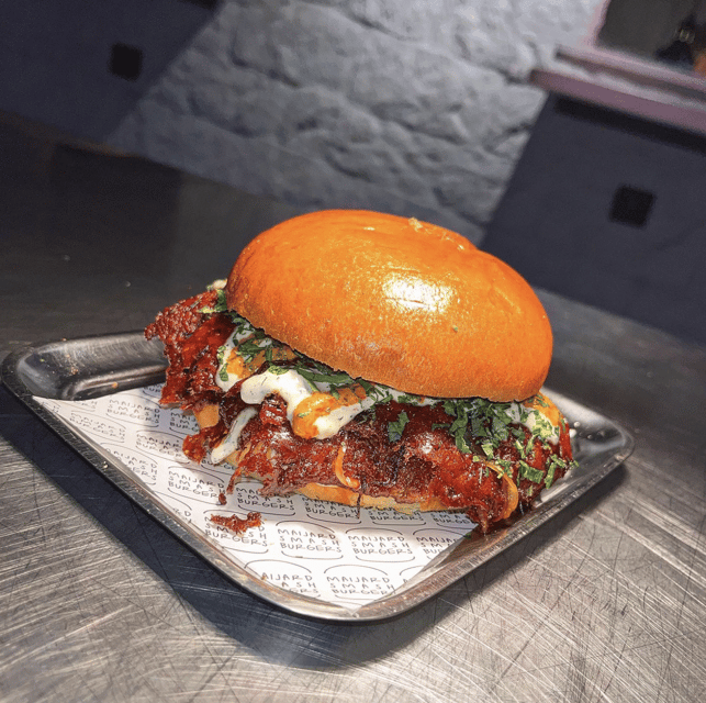 Amsterdam: Maijard 3-Course Menu and Nightlife Ticket - From dinner to Amsterdam’s club circuit