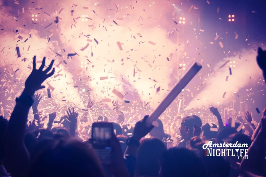 Amsterdam: Maijard 3-Course Menu and Nightlife Ticket - Who will get the most from this package
