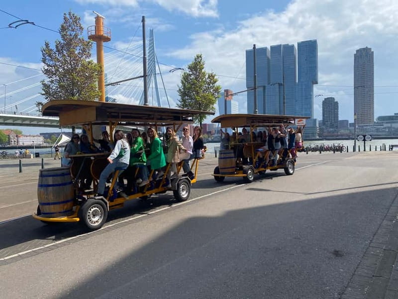 Amsterdam: MIXED - Beer & Bubbles Bike Tour - Why the private group format matters