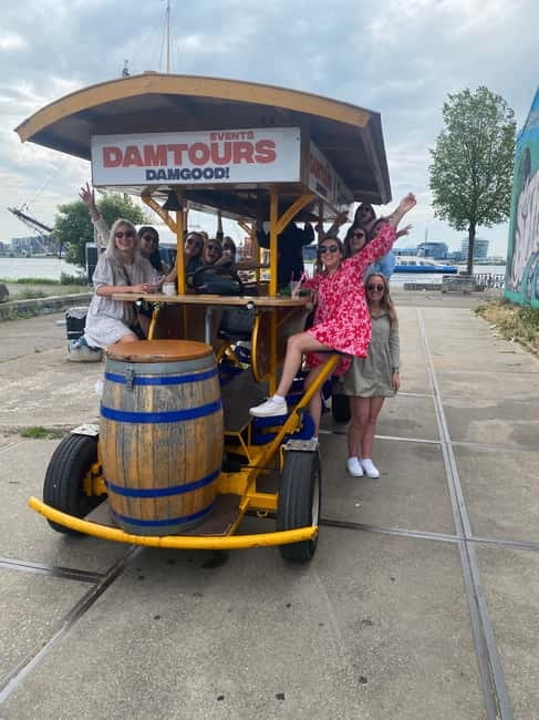 Amsterdam: MIXED - Beer & Bubbles Bike Tour - The route: fun first, sightseeing second