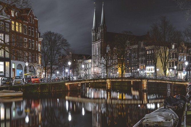 Amsterdam Night Photography Workshop with a Professional - Is $114.39 a fair price?