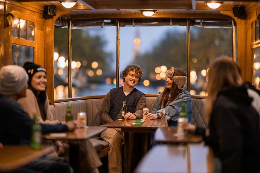 Amsterdam: Open Boat Cruise option Unlimited Drinks & Bite - Key points at a glance