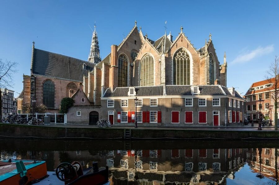 Amsterdam: Oude Kerk Entry Ticket - The church as Amsterdam’s meeting place