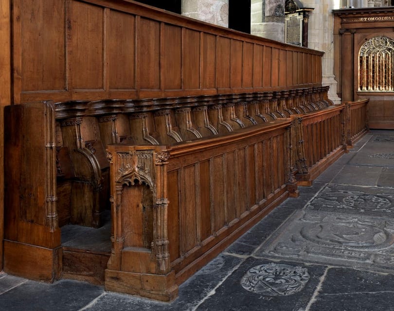 Amsterdam: Oude Kerk Entry Ticket - Art made for this exact interior
