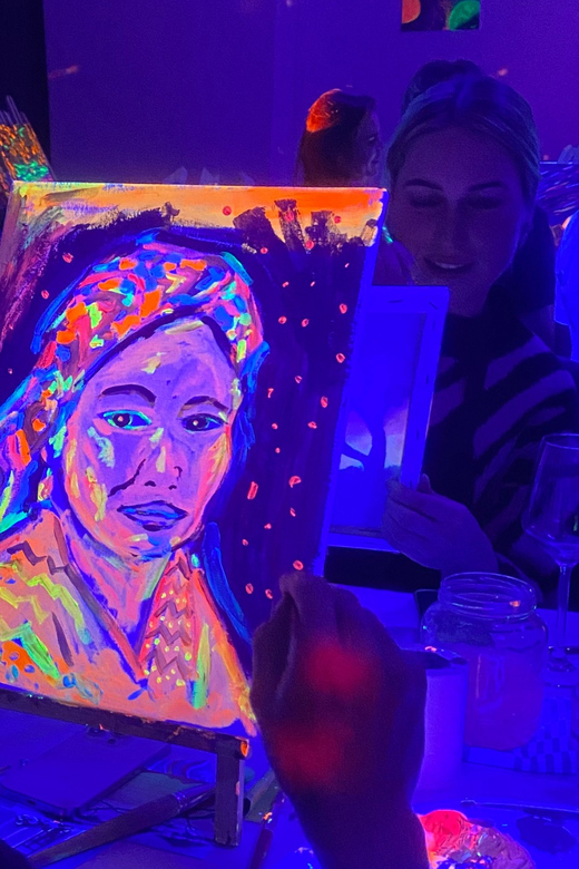 Amsterdam: Paint and Sip in the Dark at Rembrandt van Wine - Drinks are part of the experience, not an extra charge