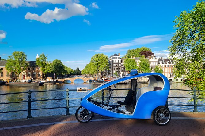Amsterdam Pedicab City Tour (2 hours) - Starting at Dam Square and the Old Center