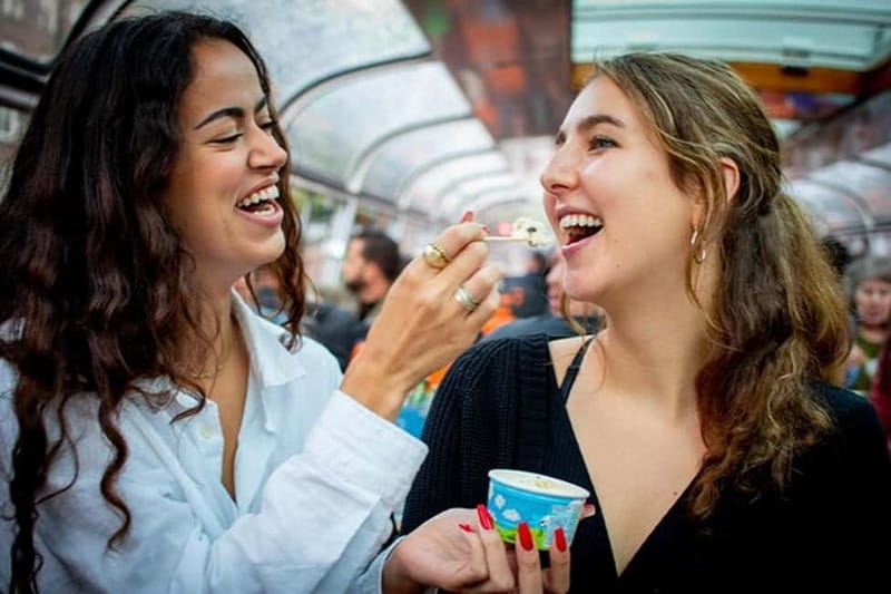 Amsterdam: Pizza Cruise with New York Pizza & Drinks - Should you book the Amsterdam Pizza Cruise?