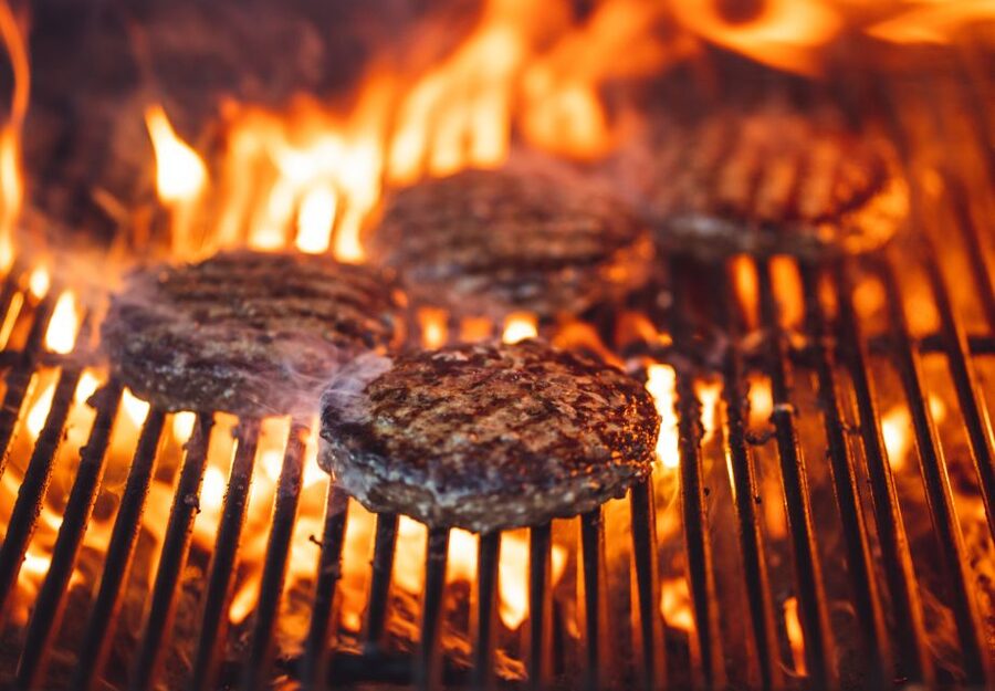 Amsterdam: Private BBQ Cruise with Personal Chef & Drinks - Passing the Red Light district