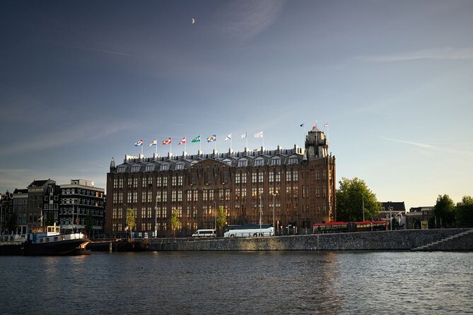 Amsterdam Private Boat Tour with Unlimited Drinks - Jordaan, the canal belt, and the Nine Streets