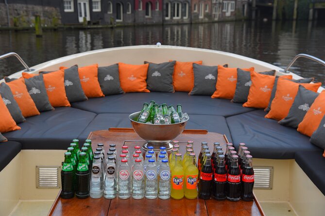 Amsterdam Private Boat Trip With Skipper, Burger and Beers - Starting near Central Station at Oosterdokskade 8
