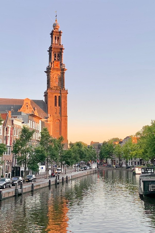 Amsterdam: Private Canal Cruise in German + Unlimited Drinks - The first look at Amsterdam’s eastern waterways