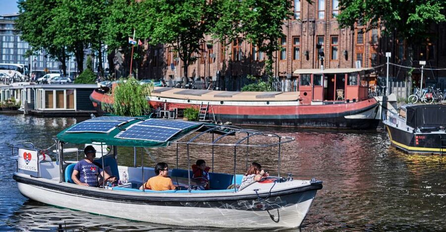Amsterdam: Private Canal Tour - Who will enjoy this private canal tour?