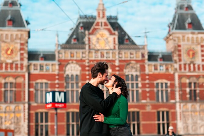 Amsterdam: Private City Centre and Canals Photo walk - The 48-hour photo delivery