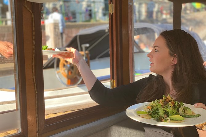 Amsterdam Private Dinner Cruise incl Drinks & 2-course Dinner 2hr - What this Amsterdam dinner cruise is really like