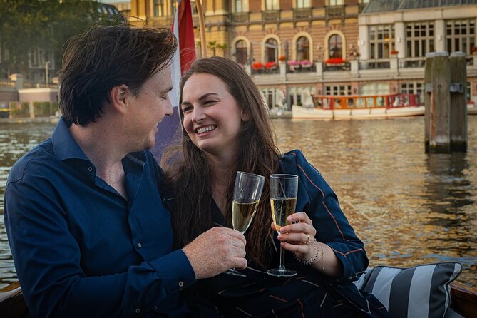 Amsterdam Private Dinner Cruise incl Drinks & 2-course Dinner 2hr - What the city looks like from the water
