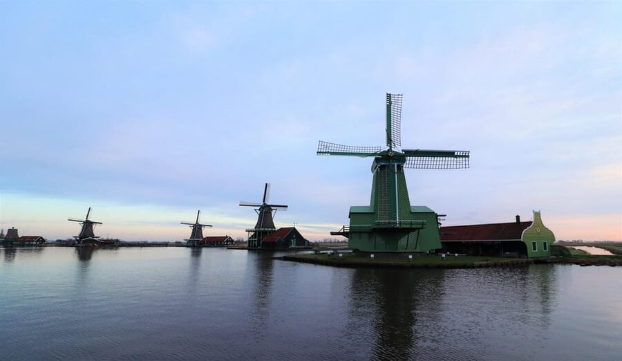 Amsterdam: Private green tour !!! Windmills, castle - Practical advice for making the day better