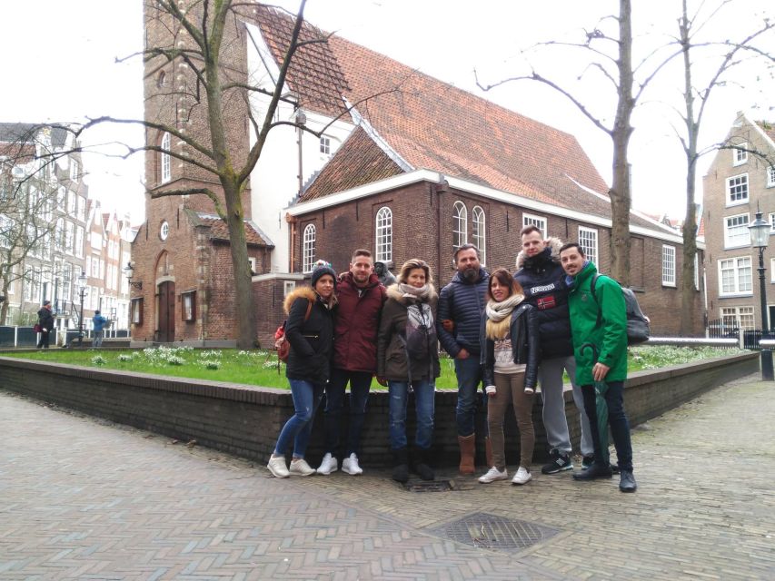 Amsterdam: Private Guided Walking Tour - The Golden Age explained through canals and trade