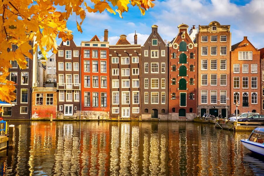 Amsterdam: Private Guided Walking Tour - What three hours can realistically cover