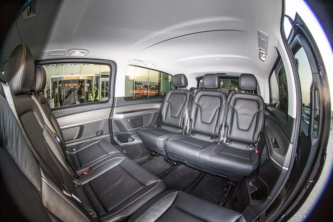 Amsterdam Private Local Transfer - A short Amsterdam transfer, not a sightseeing tour