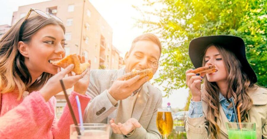 Amsterdam: Private Luxury Cruise with Pizza and Drinks - Cruising Prinsengracht and Westerkerk