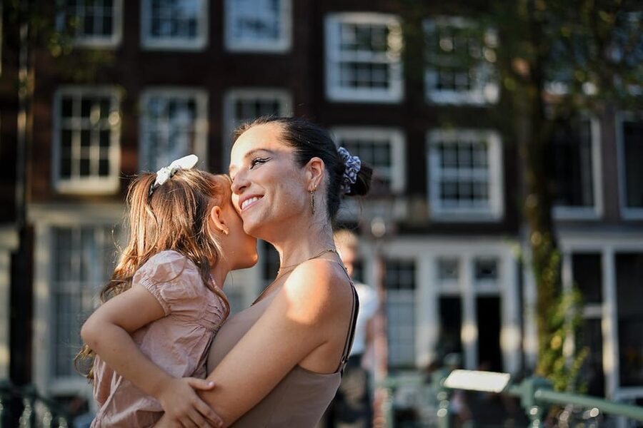 Amsterdam: Private Photoshoot in iconic locations - From Museum Views to Smaller Amsterdam Streets