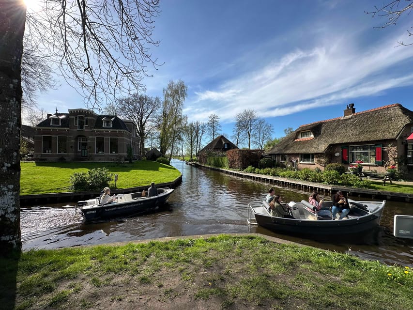 Amsterdam: Private Tour Giethoorn, Zaanse Schans Local Guide - Who should book this experience?