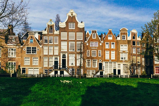 Amsterdam Private Tour: Highlights & Hidden Gems by Bike or Foot - Bike or Foot: Choosing the Right Version