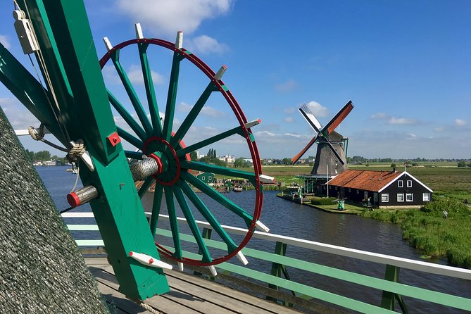 Amsterdam private tour to windmills, cheese farm and villages - What the private vehicle adds