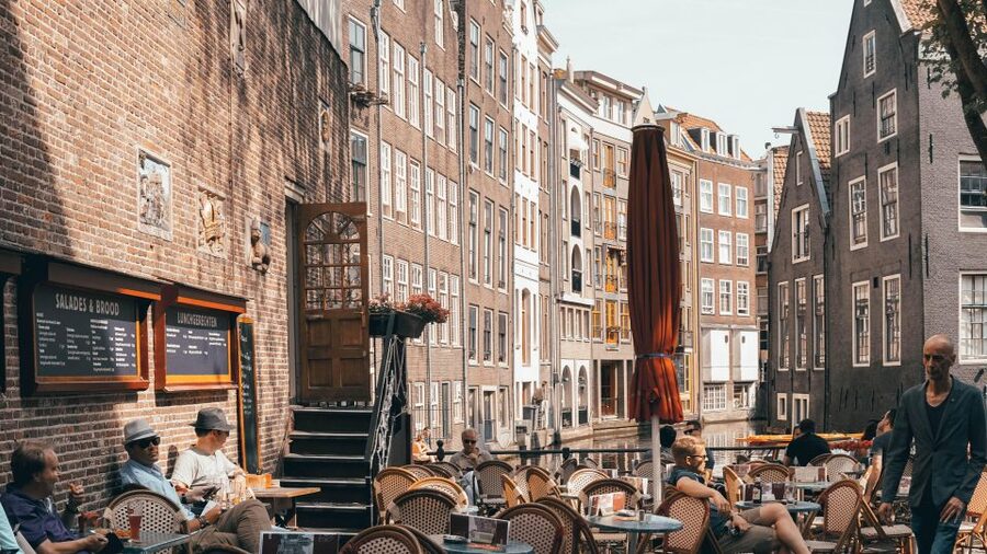 Amsterdam: Private Walking Tour from Westerpark to Jordaan - How the private format affects the day
