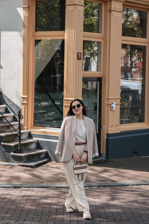 Amsterdam: Professional Photoshoot - Should you book this Amsterdam photo walk?