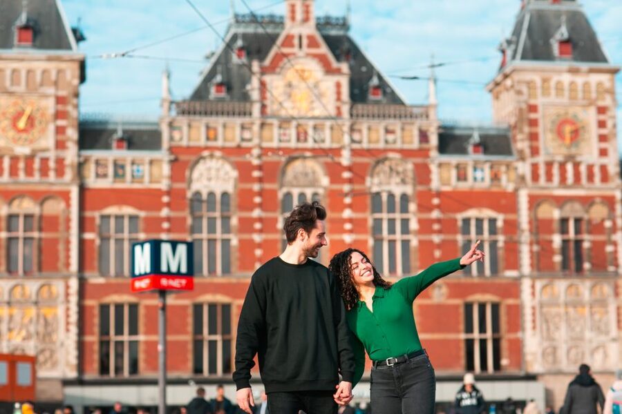 Amsterdam: Professional photoshoot at Centraal Station - Who Gets the Best Value From the $113 Price