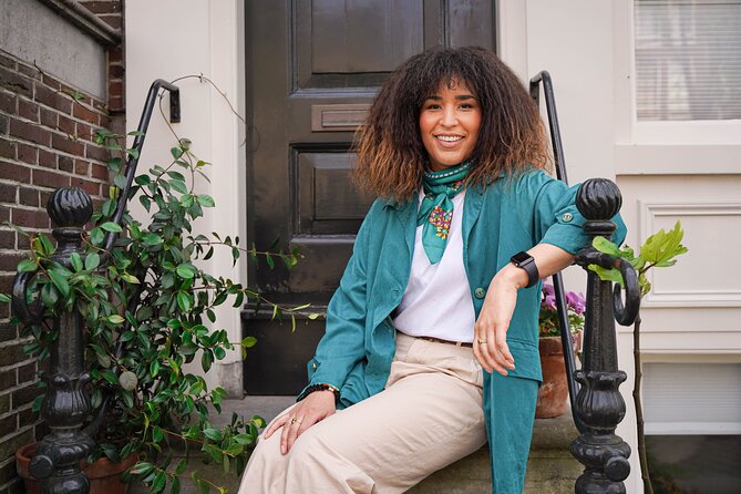 Amsterdam: Professional Photoshoot at the Canals - Choosing between 30 minutes, one hour, and two hours