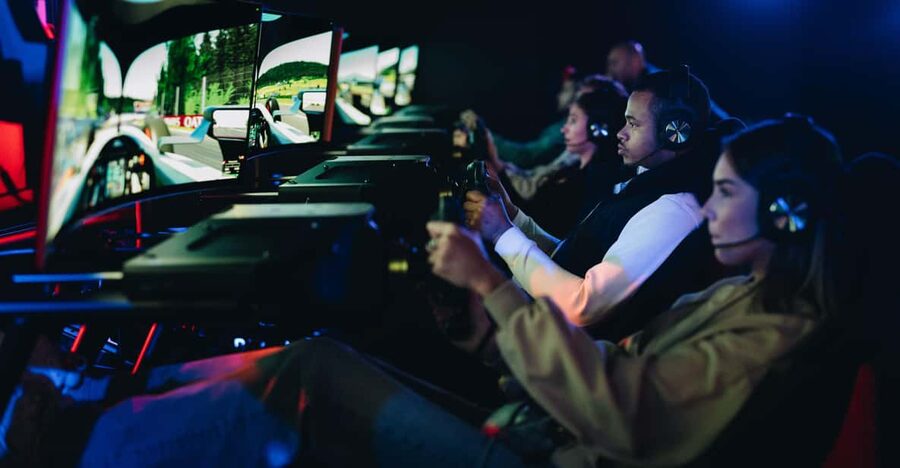 Amsterdam: Racing Experience at A'DAM VR Game Park (no VR) - Choosing between casual fun and serious lap times