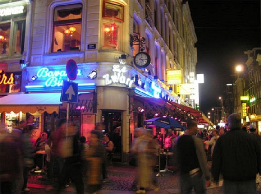 Amsterdam: Red Light District and Local Pub Tour - From the Old Town to Amsterdam’s Chinatown