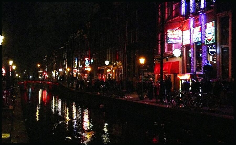Amsterdam Red Light District and Old Town Walking Tour - The Old Church at the center of the district