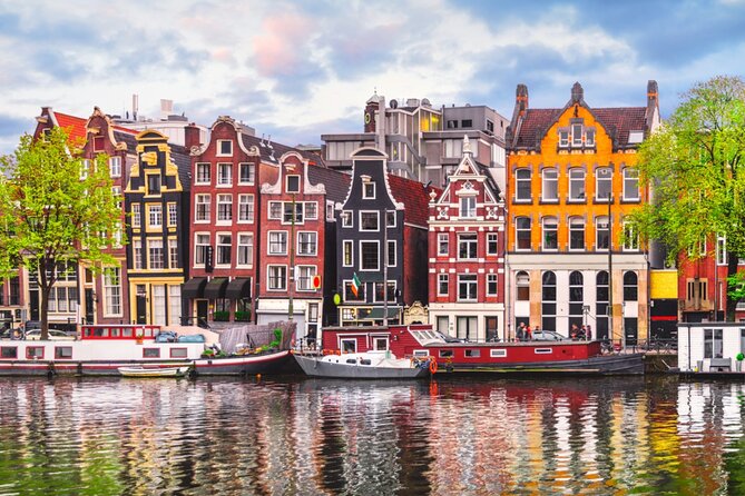 Amsterdam Red Light District Treasure: Self-Guided Tour & Quest - Starting beneath Centraal Station’s grand roof