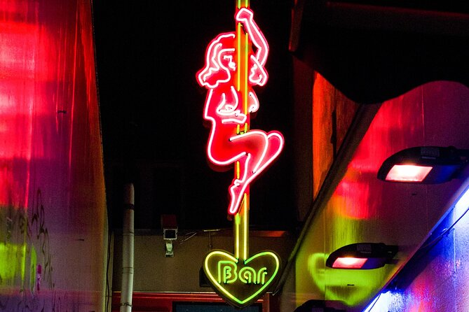 Amsterdam Red Light District Walking Tour in EN/DE/IT/ES - What this Amsterdam walk is really about