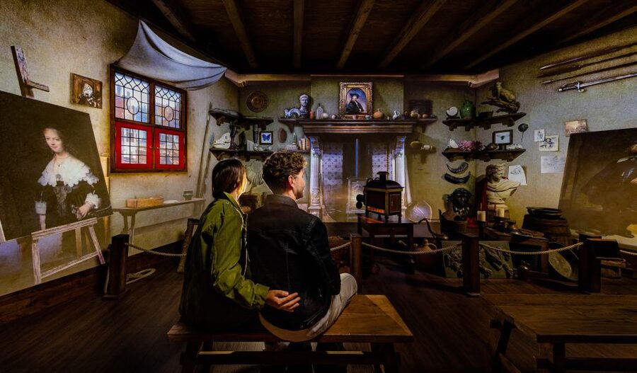 Amsterdam: Rembrandts Immersive Experience Admission Ticket - Why the reconstructed studio makes a difference