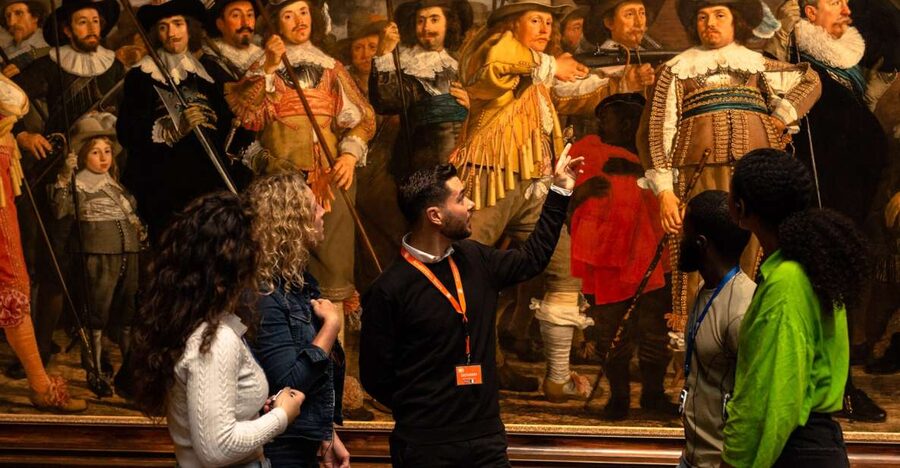 Amsterdam: Rijksmuseum Guided Tour and Ticket - Meeting at Museumplein and getting inside