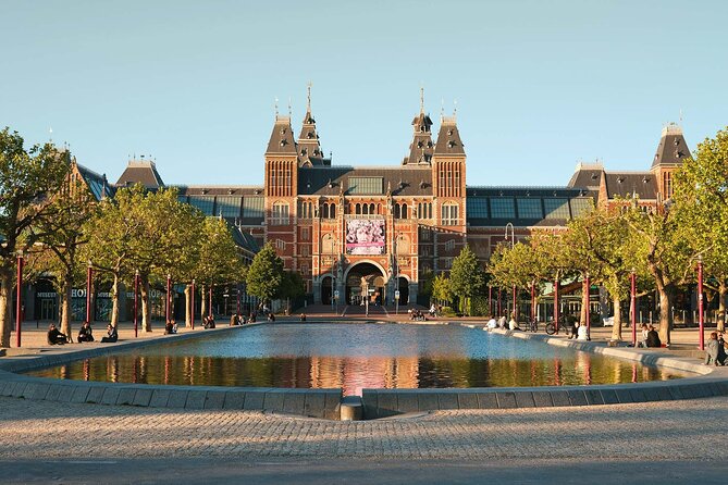 Amsterdam: Rijksmuseum Tour With Entry Tickets (Small Group) - Why the Rijksmuseum is easier with a guide
