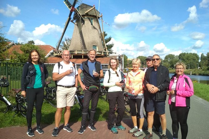 Amsterdam's Countryside Half-Day Bike Tour in Small Group - The guides are part of the experience