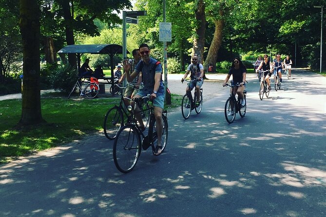Amsterdam's Hidden Gems and Street Art Bike Tour - Oud-West: a calm start among local streets