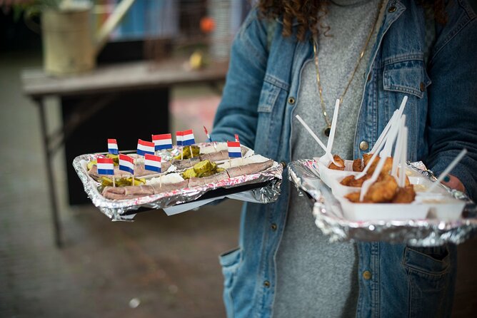 Amsterdam's Market Street Food Tour with Streat Bites - The guide is a major part of the experience