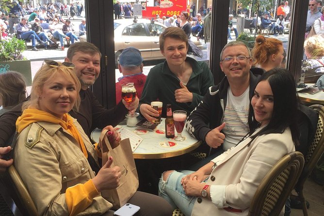 Amsterdam's Unexpected Treasures Private Walking Tour - What the guide style seems to offer
