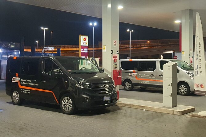 Amsterdam Schiphol Airport (AMS) to Amsterdam - Arrival Private Transfer - Luggage help and access to the hotel