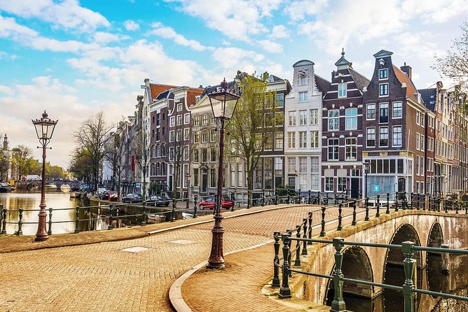 Amsterdam Schiphol Airport AMS Transfer Service - From Schiphol arrivals to your Amsterdam address